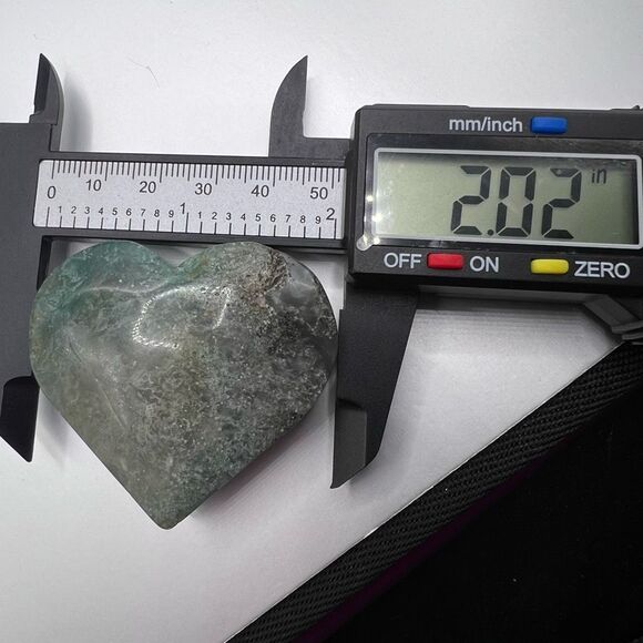 Moss Agate Crystal Heart (#9) - Picture 8 of 10